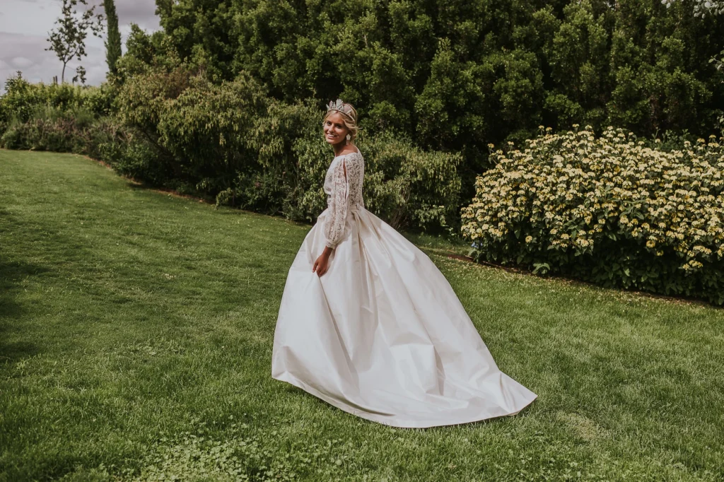 64bb6e 73e3d6d704094e2e86cb710edaadf9f2~mv2 D 2048 1365 S 2