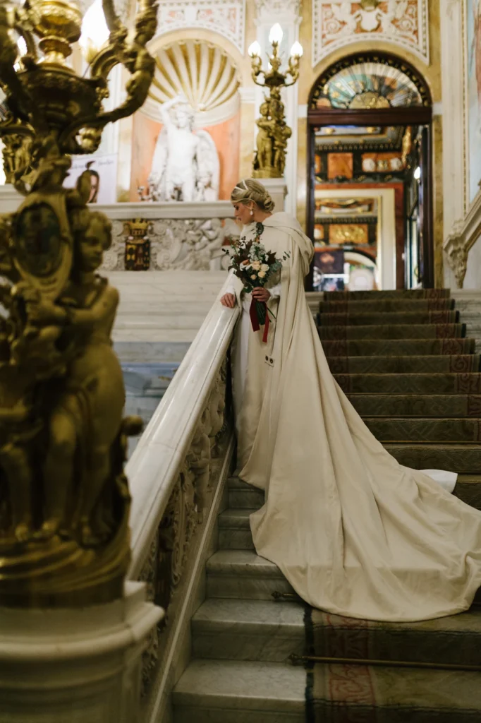 64bb6e 97cb03ba98354040982a48c858841b64~mv2 D 3698 5547 S 4 2