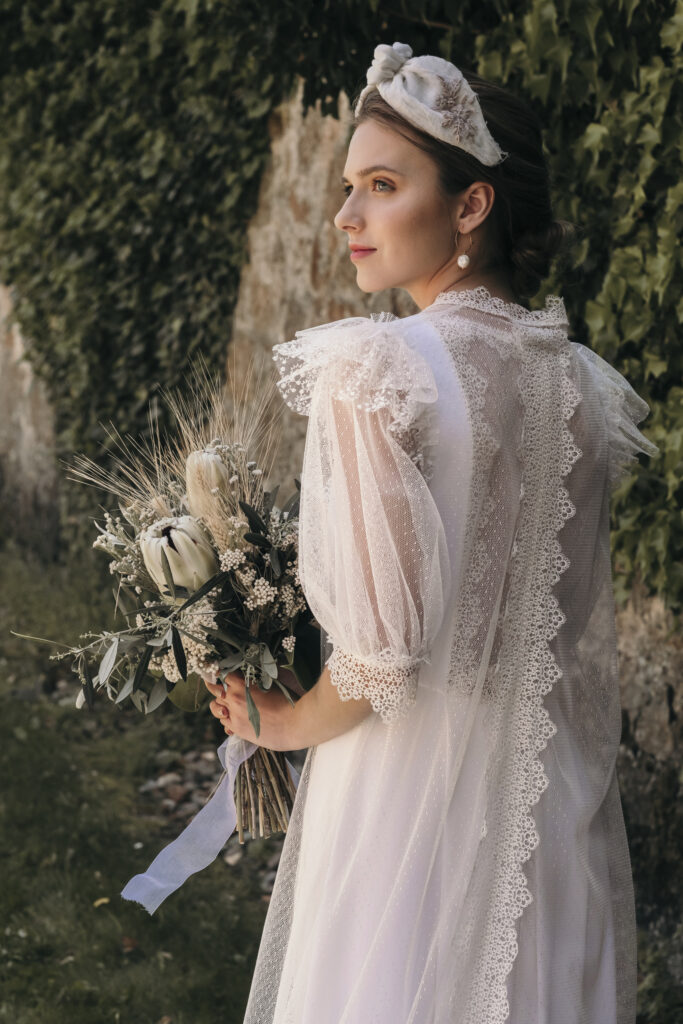 Novias Lorena Merino Dans Le Jardin 2020 (4) Novias Lorena Merino Dans Le Jardin 2020 (4)